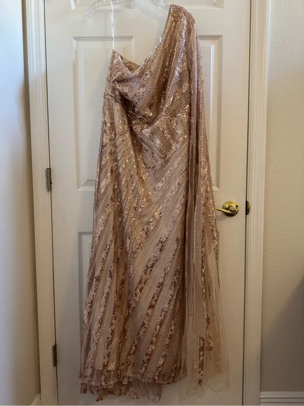 Mac Duggal 20528 Rose Gold One Shoulder Cape Sleeve Embellished Gown Size 14 NWT